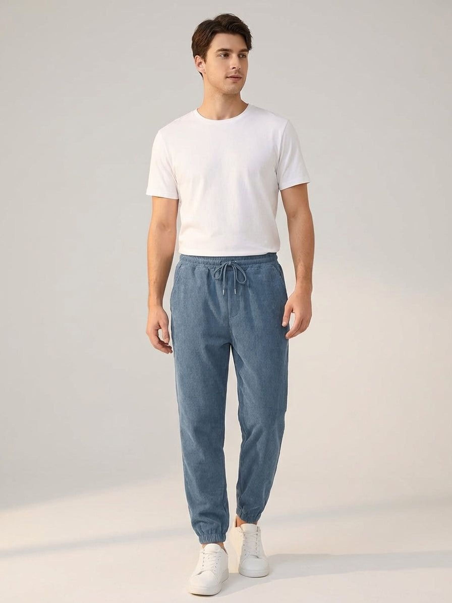 Luca Varn | Men's Corduroy Cargo Shorts Brown