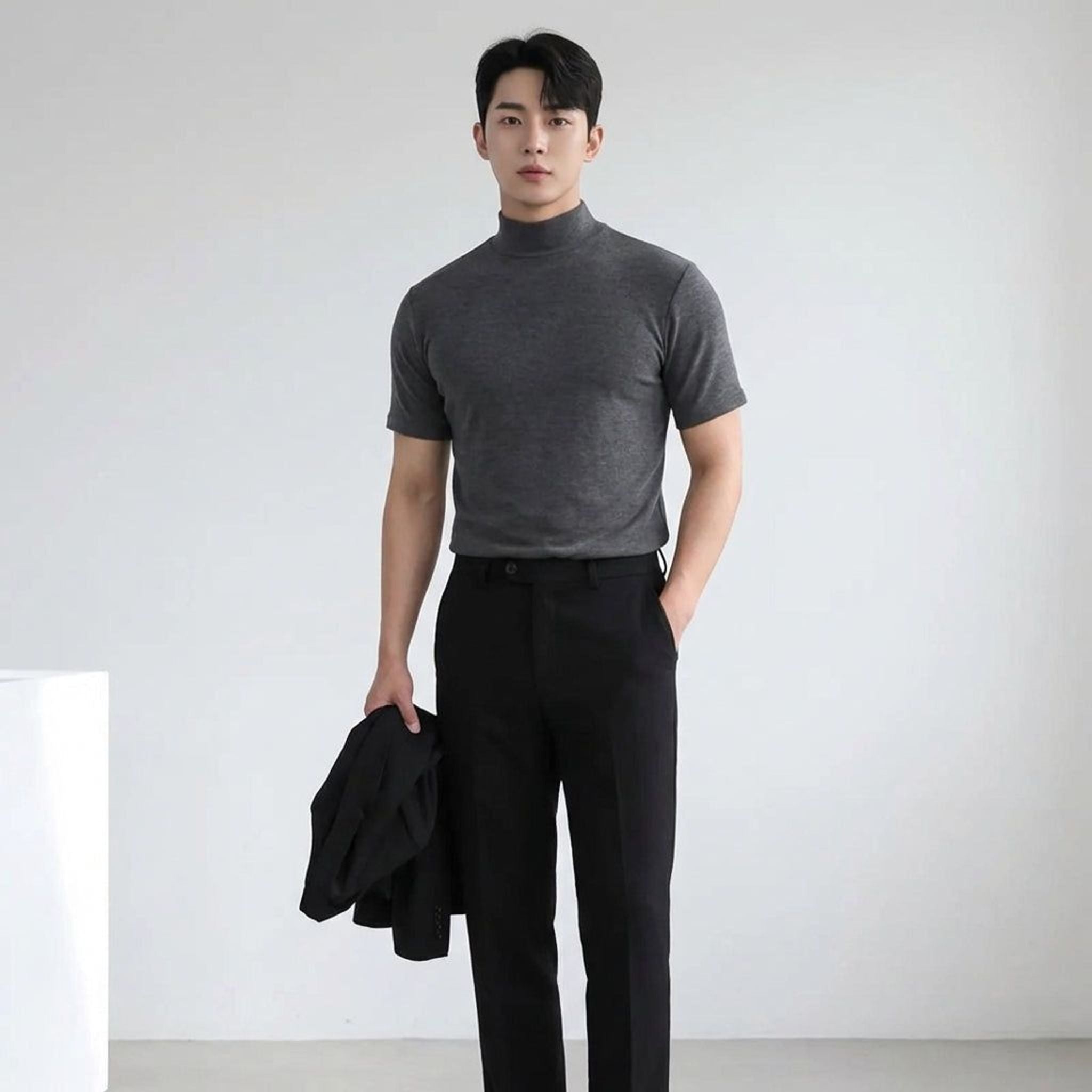 Léonora Vire | Men's High Neck Fitted T-Shirt