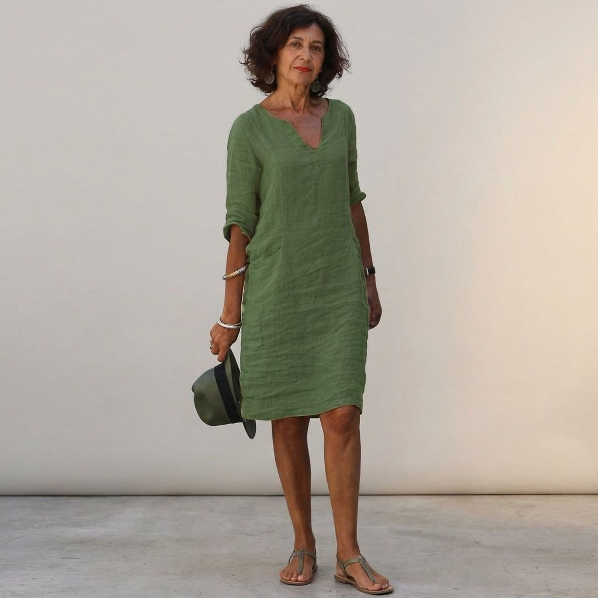 Céleste Vire | Women's Linen V-Neck Relaxed Dress