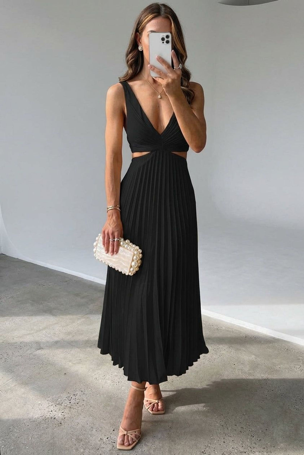 Mireille Voss | Women's Satin Pleated Evening Dress
