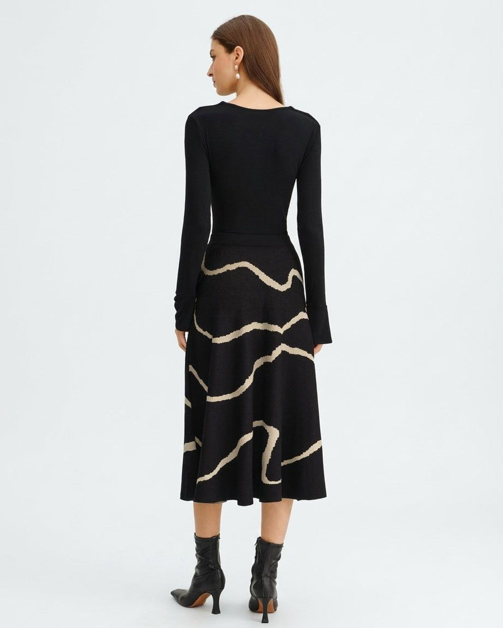 Léa Bryst | Women's Black Geometric Midi Skirt